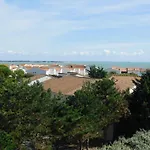 Avec Piscine Face Au Port 200m Aparthotel La Rochelle (Charente-Maritime)