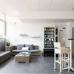 Avec Piscine Face Au Port 200m Apartmanhotel