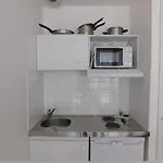 Apartmanhotel Avec Piscine Face Au Port 200m La Rochelle