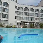 Avec Piscine Face Au Port 200m Apartmanhotel 3*