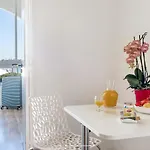 Avec Piscine Face Au Port 200m Aparthotel 3*