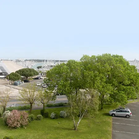 Avec Piscine Face Au Port 200m La Rochelle (Charente-Maritime)