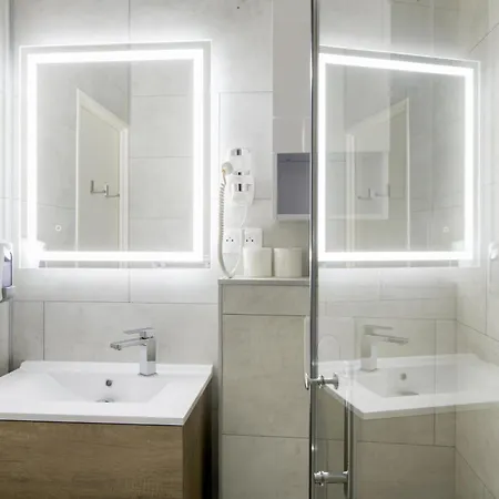 Aparthotel New Rochelle 2*