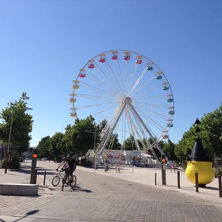Avec Piscine Face Au Port 200m شقة فندقية لا روشيل