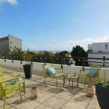 Avec Piscine Face Au Port 200m لا روشيل