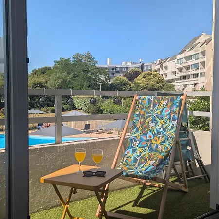 아파트호텔 Avec Piscine Face Au Port 200m 라로셸