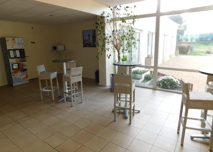 Residence Avec Piscine Face Au Port 200M Plage Apart Otel La Rochelle (Charente-Maritime)